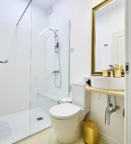 اتاق استاندارد با بالکن, Carol Park View