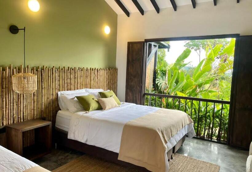 غرفة سوبيريور, Tukki Ecolodge