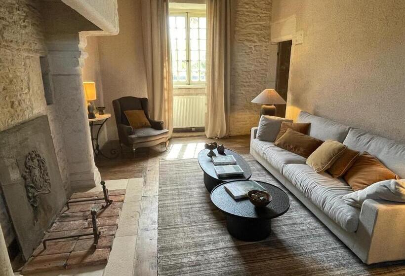 Дом 2 Спальни, Gîte D Exception   Manoir De Sacquenay