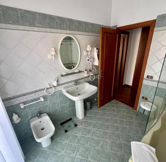 اتاق استاندارد, Montesanto 25