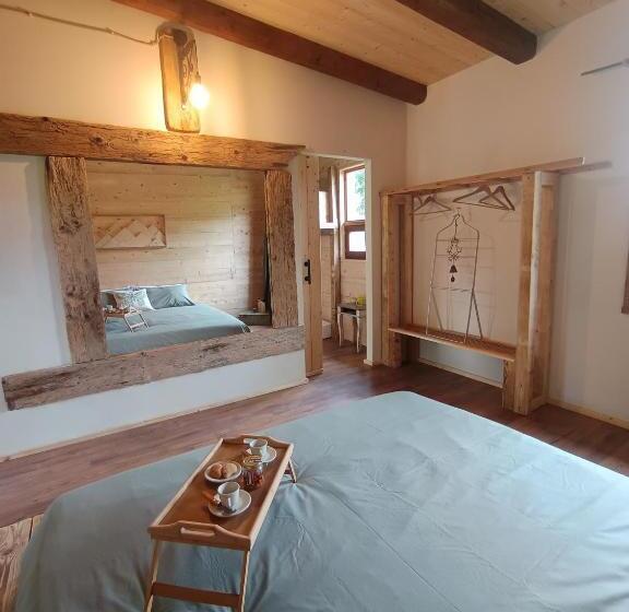 בקתת סופריור בת חדר 1, Resort Ai Margini Del Bosco