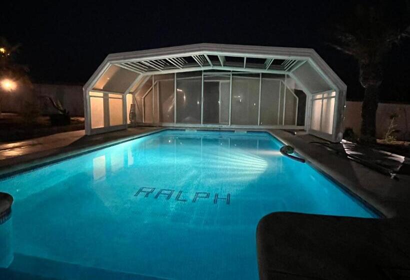 デラックスルーム, Castillo De Ralph