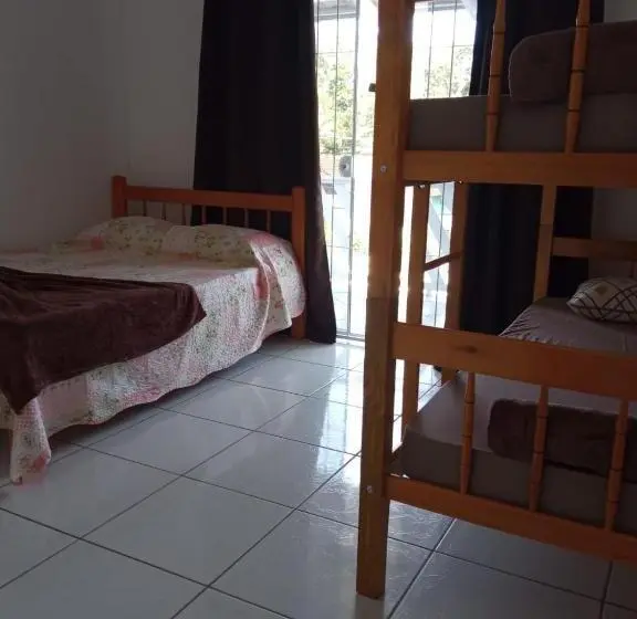 ファミリールーム, Hostel E Pousada Orquídea