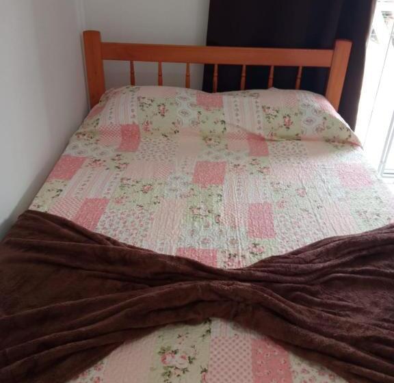 חדר משפחתי, Hostel E Pousada Orquídea