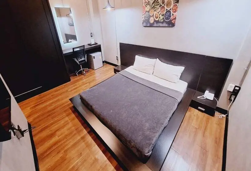اتاق استاندارد, Capital O 75512 Loft Residence Suphanburi