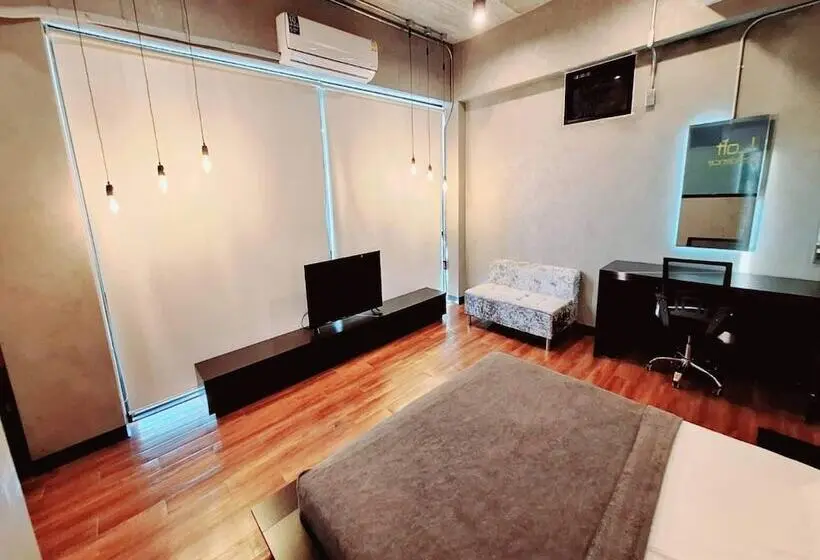 اتاق استاندارد, Capital O 75512 Loft Residence Suphanburi