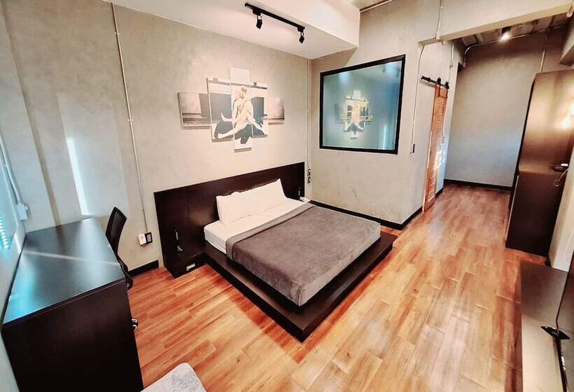 Номер Стандарт, Capital O 75512 Loft Residence  Suphanburi