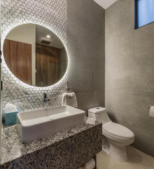 Deluxe Zimmer, Chariot