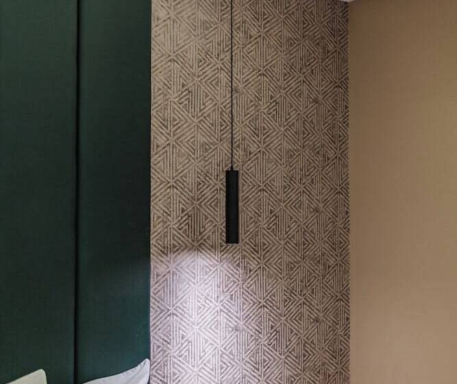 Deluxe Zimmer, Chariot