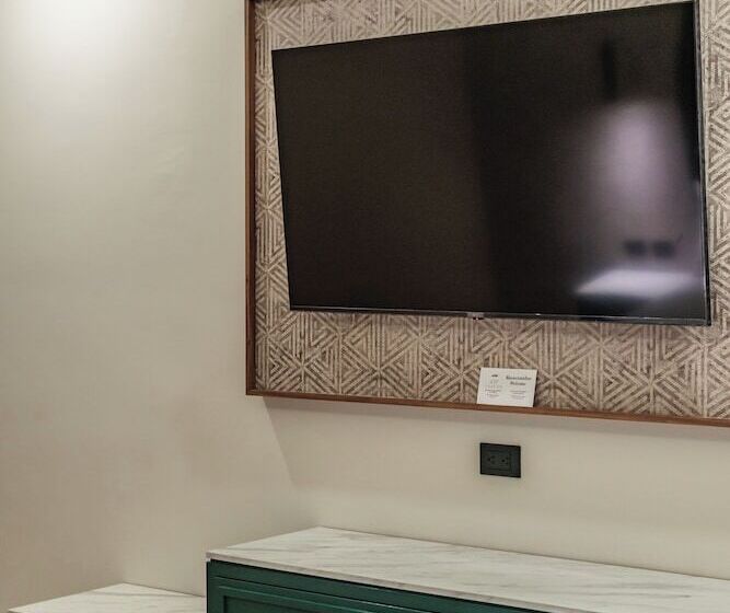 Deluxe Zimmer, Chariot