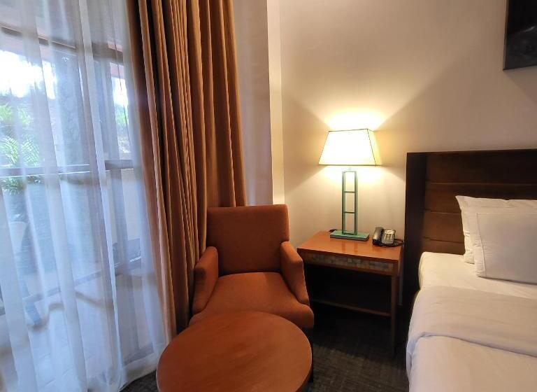 جناح, Homey Deluxe Room, Privately Owned At The Forest Lodge By Mist And Pine