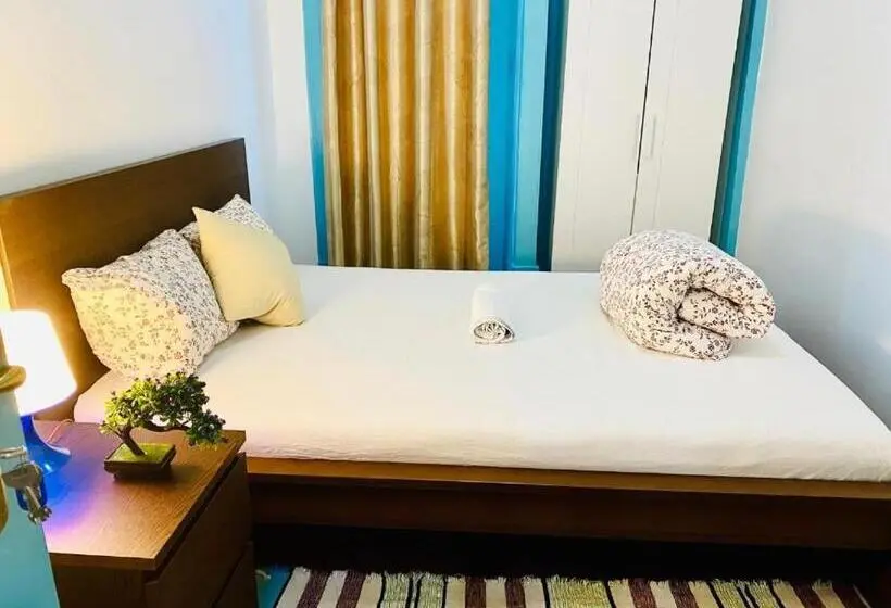 اتاق استاندارد با بالکن, Atlantic Hostel