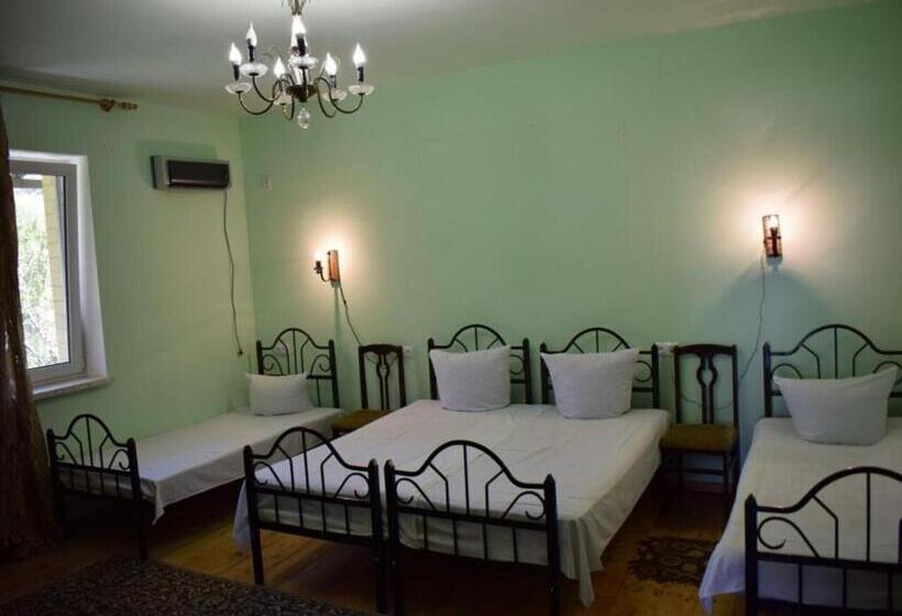 Четырехместный Номер Стандарт, Benson Adventures Resort