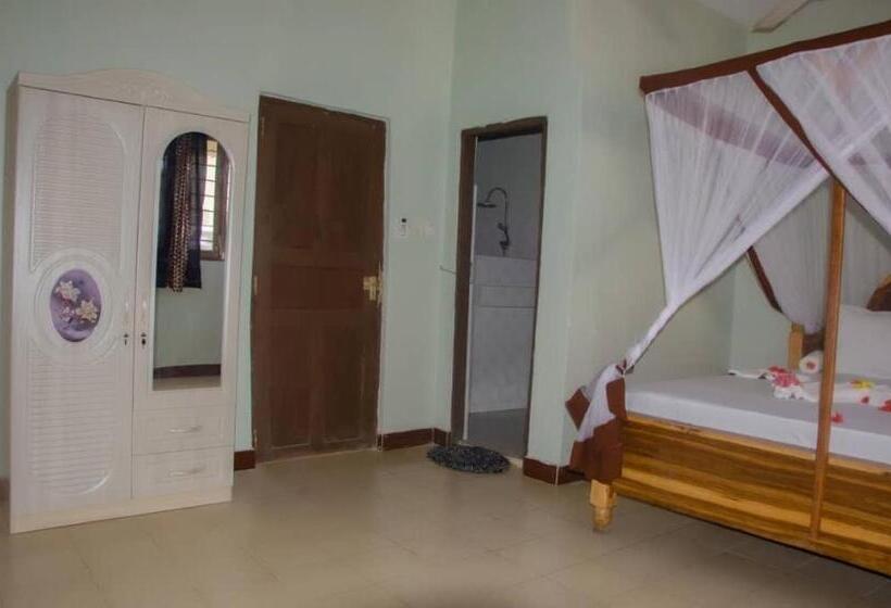 标准间, Summer Dream Lodge