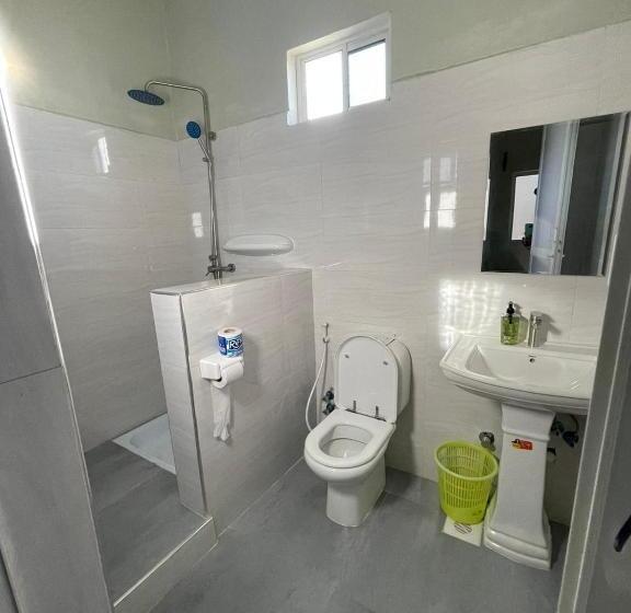 家庭间, Summer Dream Lodge