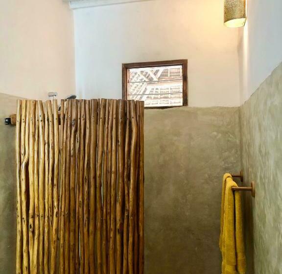 プールビュースタンダードルーム, Maisha Nungwi   Boutique