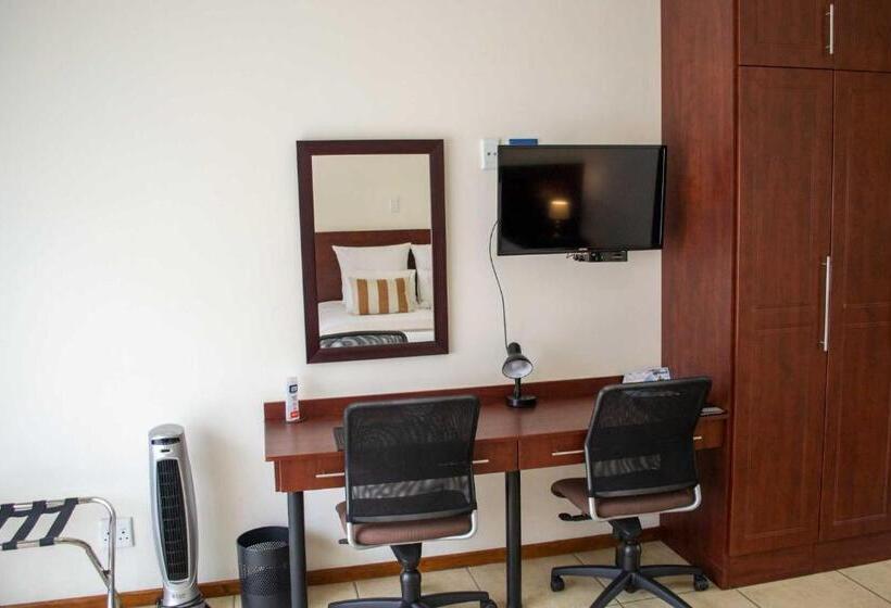 스탠다드 룸 풀장 전망, Amohela Guesthouse