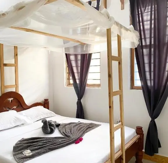 バス共有のスタンダードルーム, Lighthouse Guesthouse