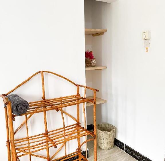 اتاق استاندارد, Lighthouse Guesthouse