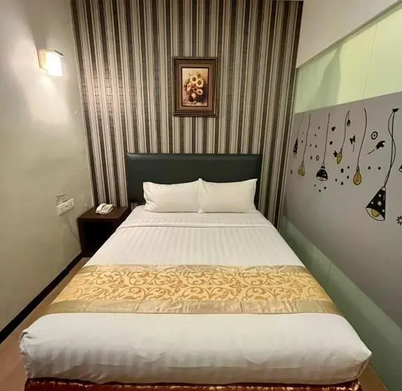 Superior-huone, Eight Days Boutique