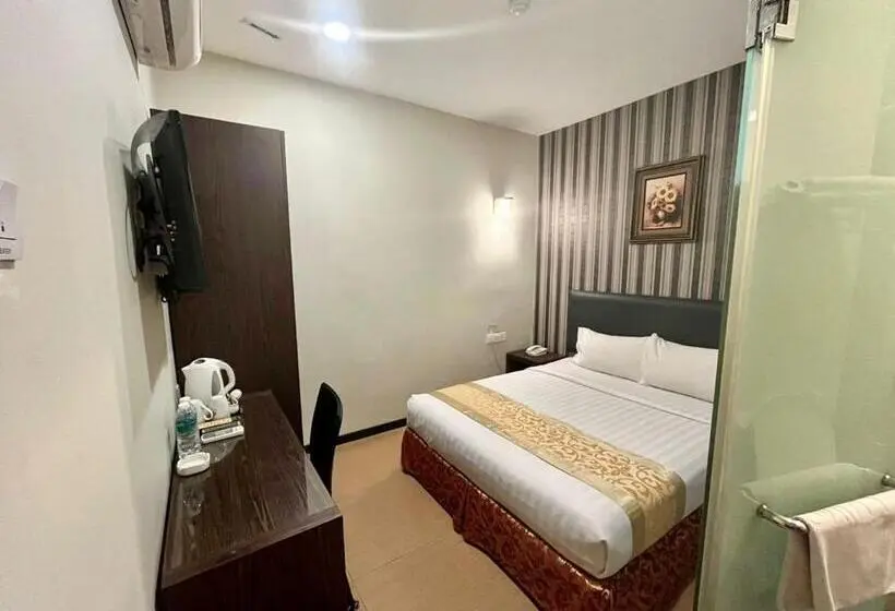 Superior-huone, Eight Days Boutique