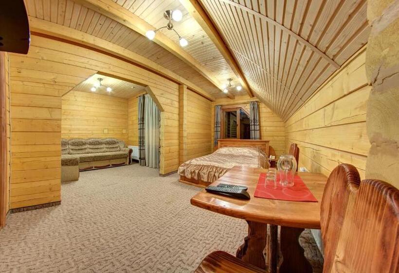 اتاق لوکس چهار تخته, Karpatski Dzherela