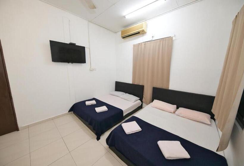 סוויטה אקזקיוטיב, Spot On 89925 Thank Q Inn 1