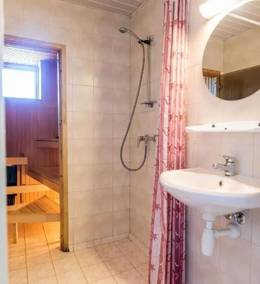 اتاق سوپریور, Staadioni Hotell