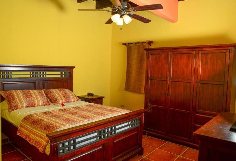 ویلای لوکس 1 خوابه, West Bay Lodge And Spa