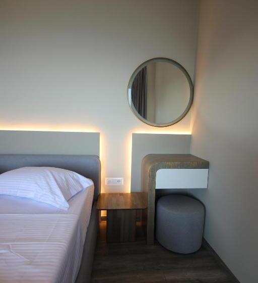 Triple Room Sea View, W Cika