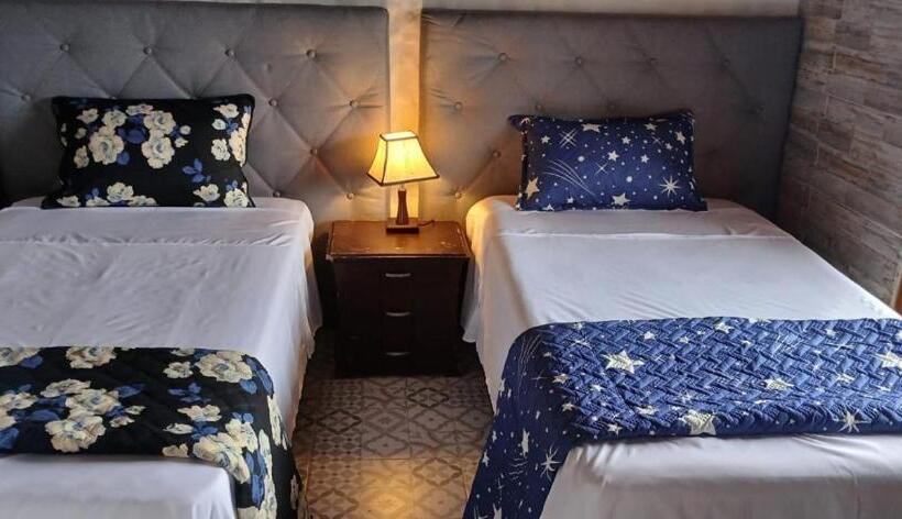 ガーデンビュースタンダード4ベッドルーム, Birdsong Lodge