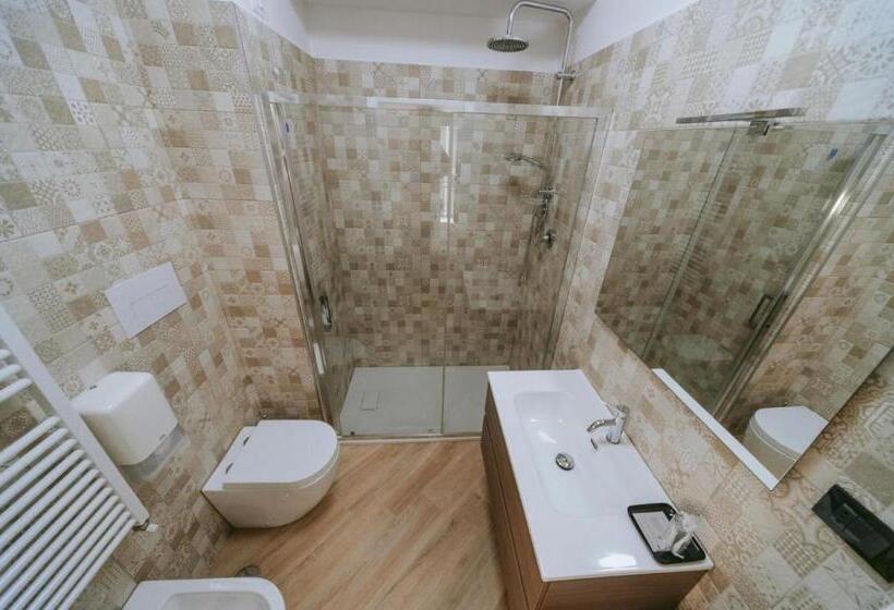 스탠다드 룸, Guest Room 144