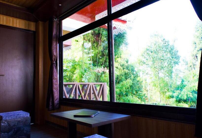 キングサイズベッドのスタンダードルーム, Emaho Boutique Resort