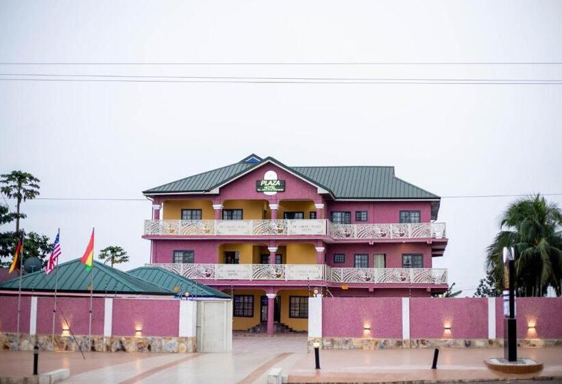 سوییت, De Ofosu Plaza