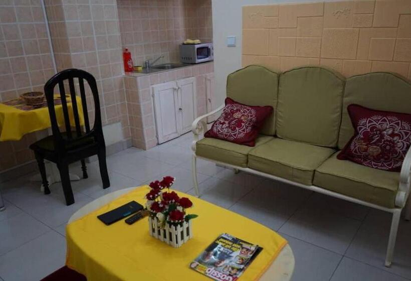 Balkonlu Standart Stüdyo, International Summit Palace