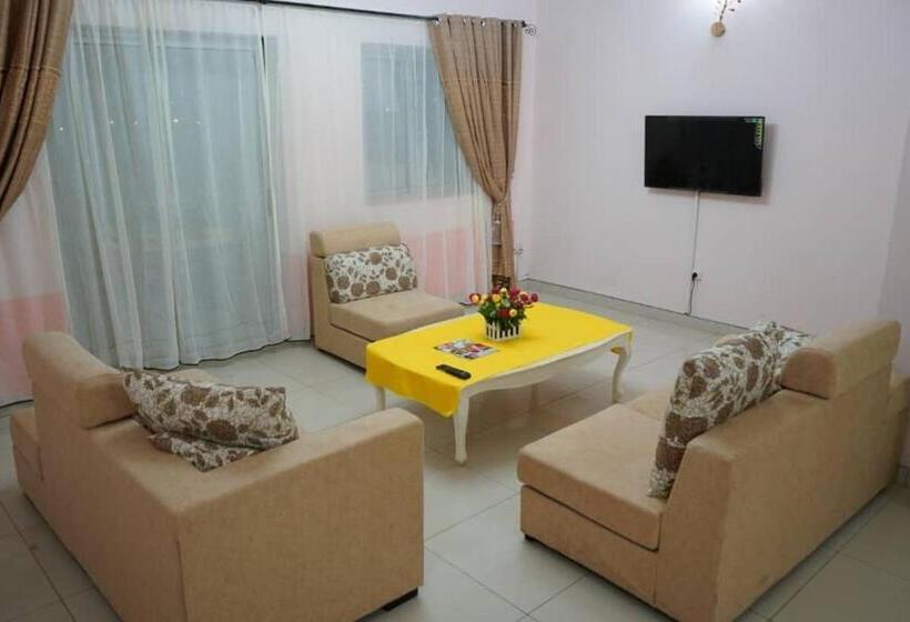 Aile Süiti, International Summit Palace