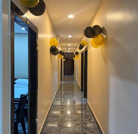 غرفة قياسية, Star Lodge