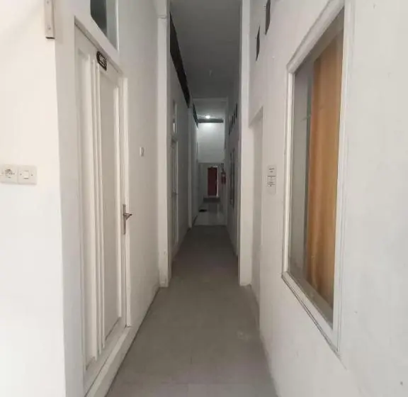エコノミーシングルルーム, Almic Guesthouse Bogor