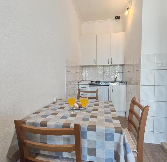 آپارتمان 1 خوابه, Apartments Lucerna