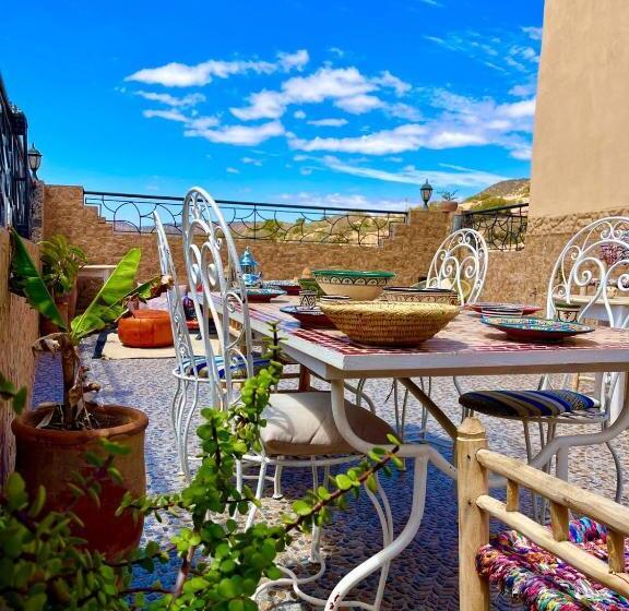 סוויטה דלוקס, S&s Chill House