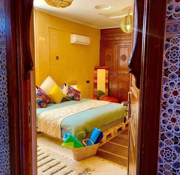 סוויטה דלוקס, S&s Chill House