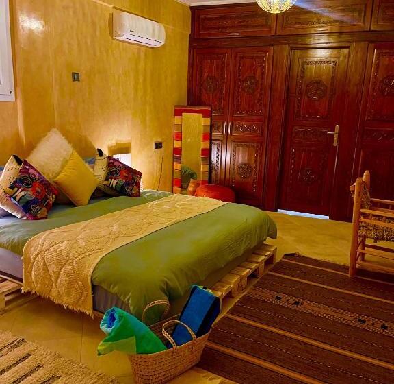 סוויטה דלוקס, S&s Chill House