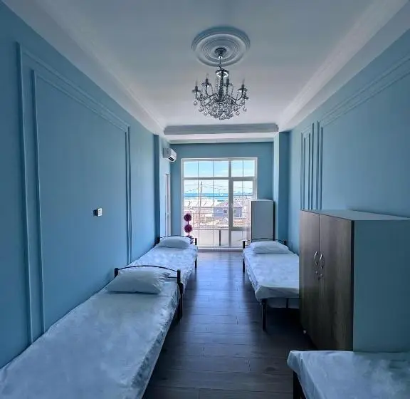 تختخواب در اتاق مشترک, Premium Sea View Hotel & Hostel