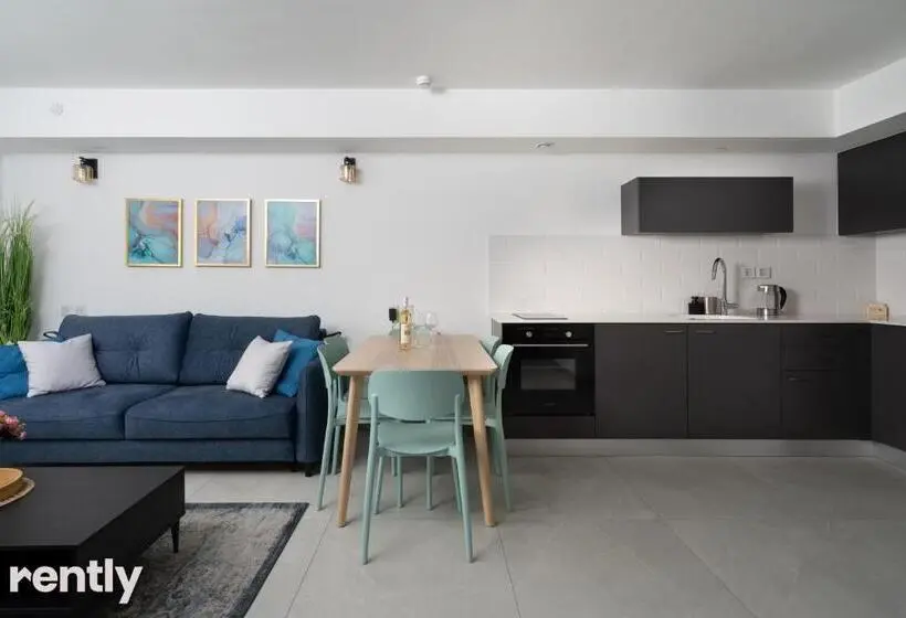 آپارتمان 1 خوابه, Sea Side Aster Apartment   By Rently