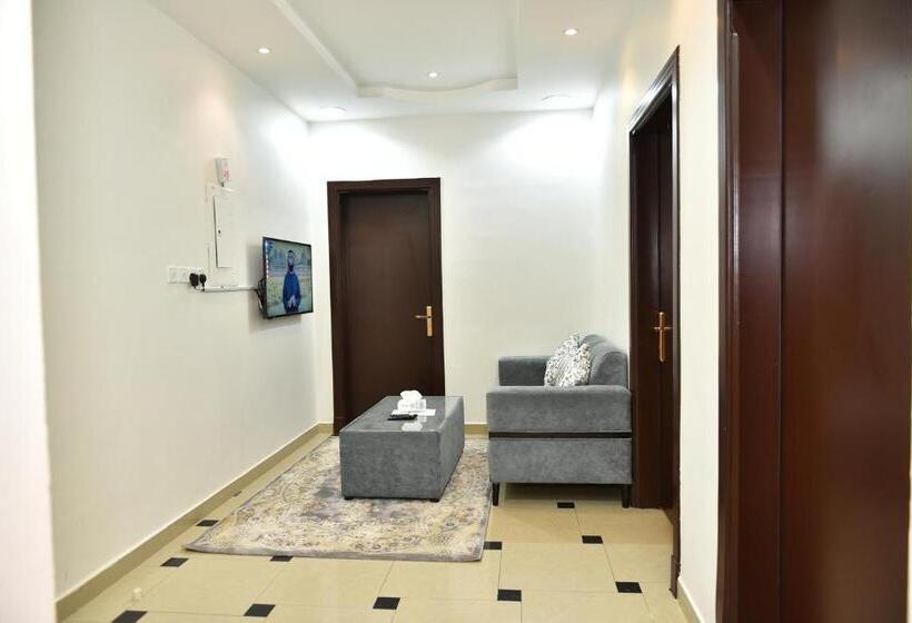 חדר משפחתי, المكان الراقي للشق