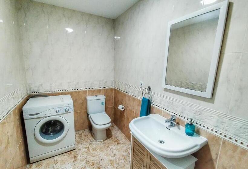 Апартаменты 1 Спальня с Балконом, Cbn Apartments