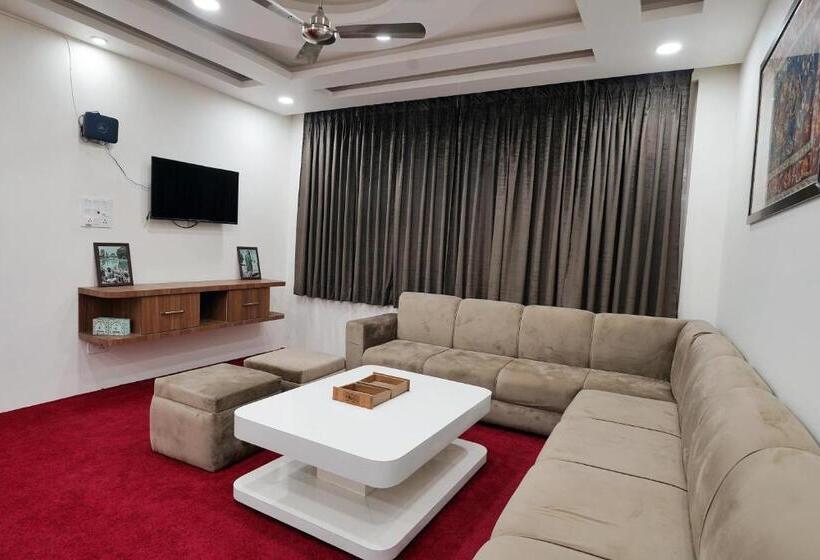 Люкс, Villa Homey Inn , Srinagar