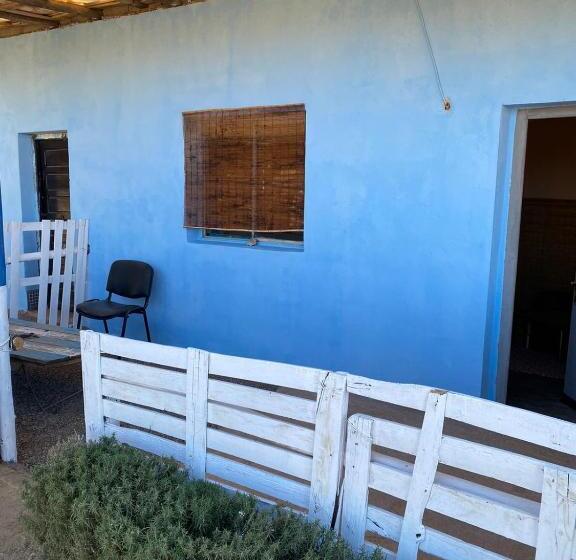 اتاق استاندارد سه نفره, Les Cavaliers Chez Yassine