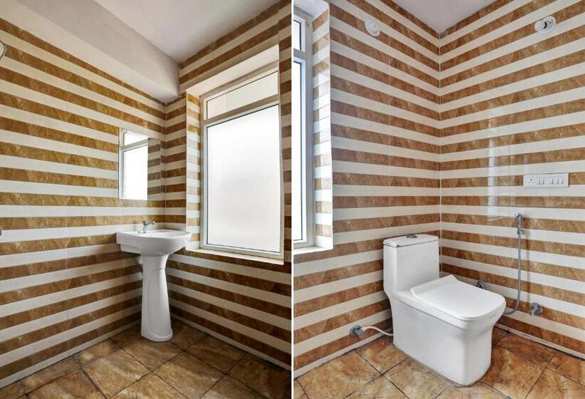 חדר קלאסי לשלושה, Oyo Hotel Phool Plaza