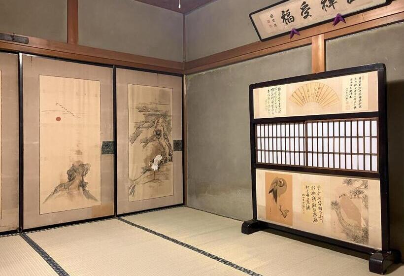 غرفة قياسية, 古民家の宿勝右衛門吉野